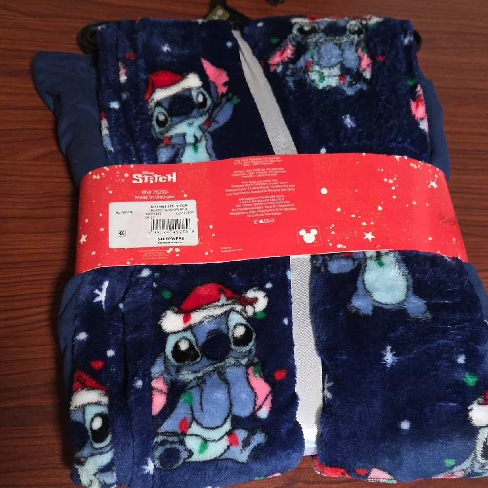 Disney Stitch Women's Sleepwear 3 Piece Pajama Set - Light Blue - Picture 4 of 4